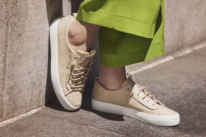 Keds tênis de couro vegano kickback R28H32 calçados taupe mulheres